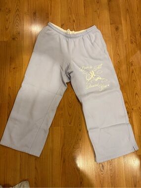Light Lavender Casual Sweatpants with Heart Graphic